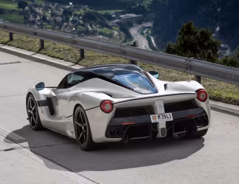 LaFerrari Aperta [Worldwide] '2016–17