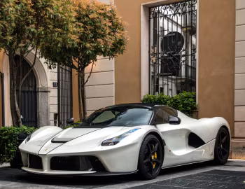 LaFerrari Aperta [Worldwide] '2016–17