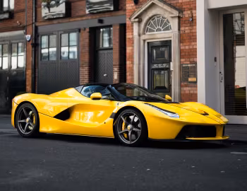 LaFerrari Aperta [Worldwide] '2016–17