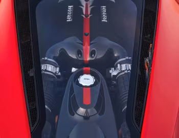Под капотом LaFerrari Aperta [North America] '2016–17