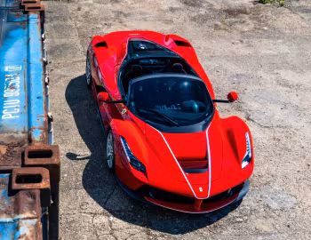 LaFerrari Aperta [Worldwide] '2016–17