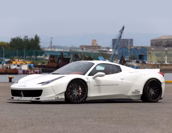 LB☆Performance Ferrari 458 Spider '2014–15