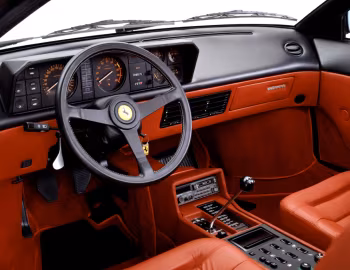 Panneau avant Ferrari 3.2 Mondial [Worldwide] '1985–89