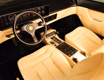 Intérieur Ferrari Mondial Quattrovalvole [Worldwide] '1982–85