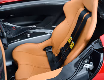 Intérieur Ferrari Monza SP1 (#250235) '12.2019