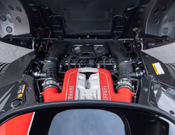 Sous la capuche Ferrari Monza SP2 (#251594) '2020