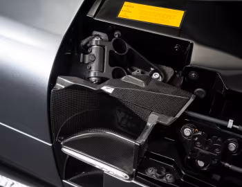 Sous la capuche Ferrari Monza SP2 (#272374) '10.2021