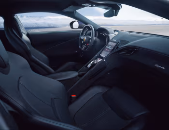 Интерьер Novitec Ferrari Roma (F169) '2021