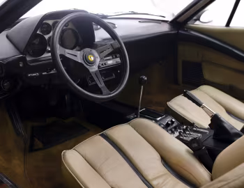 Intérieur Ferrari 208 GTS '07.1980–03.1982