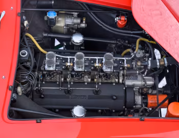 Sous la capuche Ferrari 250 GT Berlinetta Passo Corto Lusso (#2347GT) '02.1961