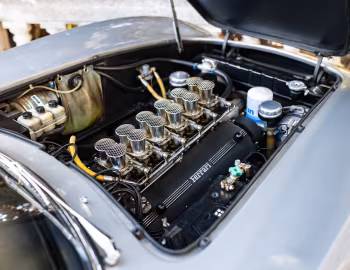 Sob o capô Ferrari 275 GTB 6C Steel '1965–66