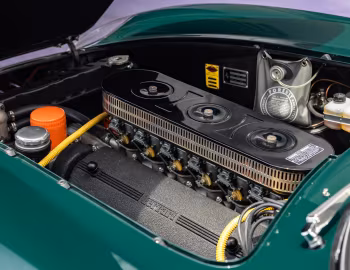 Sous la capuche Ferrari 275 GTB 6C Alloy [UK-spec] '1965–66