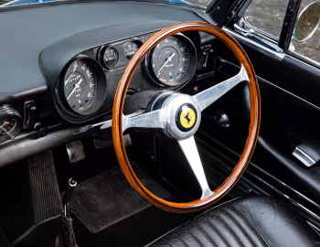 Panneau avant Ferrari 275 GTS [UK-spec] '1965–66