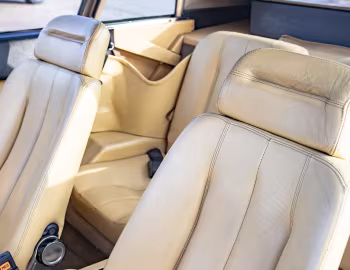 Intérieur Ferrari 3.2 Mondial Cabriolet [North America] '1985–89