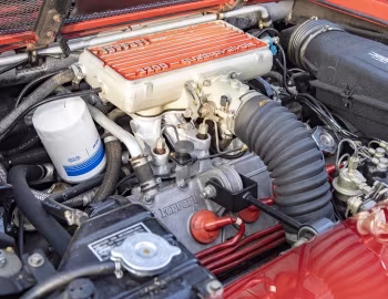 Sous la capuche Ferrari 3.2 Mondial Cabriolet [North America] '1985–89