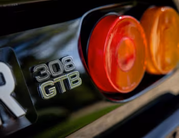 Ferrari 308 GTB Fiberglass [UK-spec] '1976–77