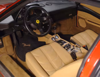Интерьер Ferrari 308 GTS Quattrovalvole [Worldwide] '03.1982–08.1985