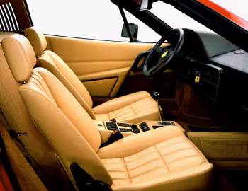 Интерьер Ferrari 328 GTS [Worldwide] '08.1985–10.1989
