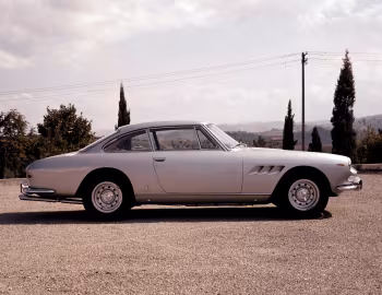 Ferrari 330 GT 2+2 (Series II) '09.1965–07.1967