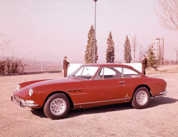 Ferrari 330 GT 2+2 (Series II) '09.1965–07.1967
