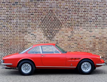 Ferrari 330 GTC [Worldwide] '1966–68