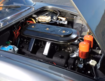 Под капотом Ferrari 330 GTC [Worldwide] '1966–68