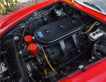 Sous la capuche Ferrari 330 GTS (#09805) '07.1967