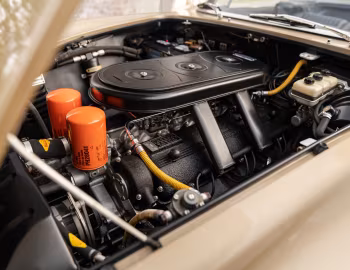 Sous la capuche Ferrari 330 GTS (#09791) '04.1967
