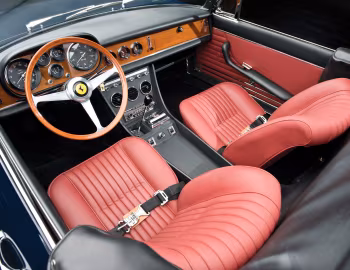 Intérieur Ferrari 330 GTS (#10719) '1967