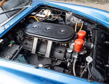 Sous la capuche Ferrari 330 GTS (#10845) '1967
