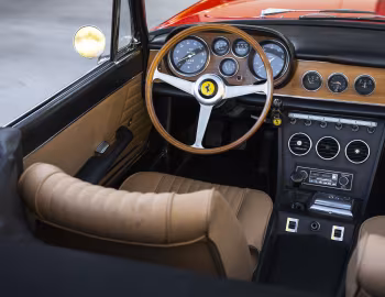 Panneau avant Ferrari 330 GTS (#09805) '07.1967