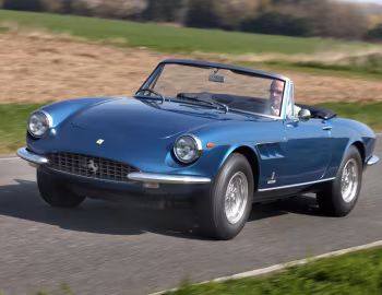 Ferrari 330 GTS (#11071) '1968