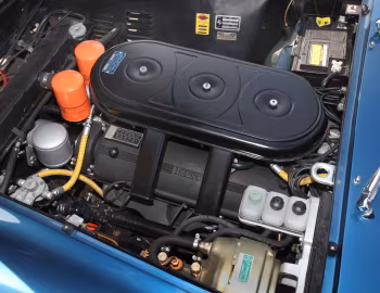 Sous la capuche Ferrari 330 GTS (#11071) '1968