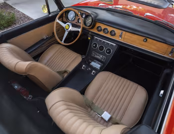 Intérieur Ferrari 330 GTS (#09805) '07.1967