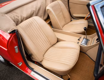 Intérieur Ferrari 330 GTS (#10113) '07.1967