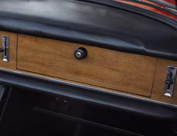 Intérieur Ferrari 330 GTS (#09805) '07.1967