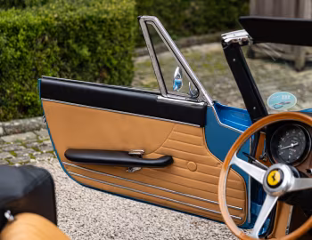 Intérieur Ferrari 330 GTS (#10845) '1967