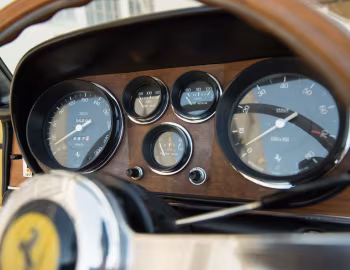 Tableau de bord Ferrari 330 GTS (#10817) '1967