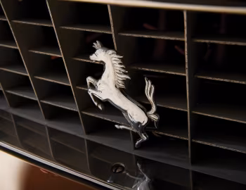 Logo Ferrari 330 GTS (#09199) '10.1966