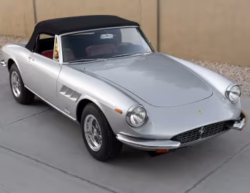 Ferrari 330 GTS (#11027) '02.1968