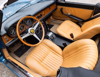 Intérieur Ferrari 330 GTS (#10845) '1967