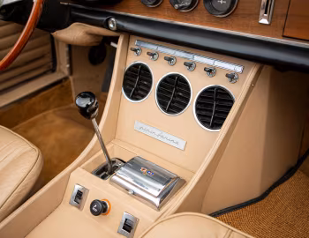 Intérieur Ferrari 330 GTS (#10113) '07.1967