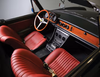 Intérieur Ferrari 330 GTS (#10719) '1967