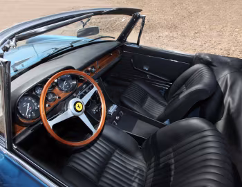 Intérieur Ferrari 330 GTS (#11071) '1968
