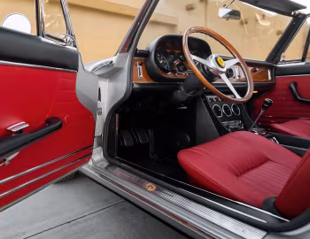 Intérieur Ferrari 330 GTS (#11027) '02.1968