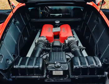 Sous la capuche Ferrari 360 Modena with Sunroof option [Worldwide] '2000–04
