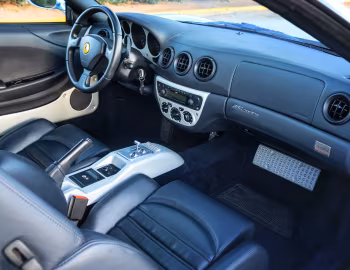 Intérieur Ferrari 360 Modena with Sunroof option [Worldwide] '2000–04