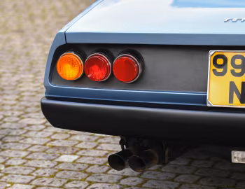 Ferrari 365 GT4 2+2 [UK-spec] '1972–76