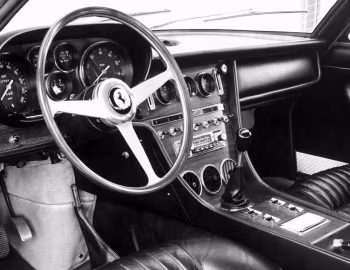 Интерьер Ferrari 365 GT 2+2 [Worldwide] '1968–71