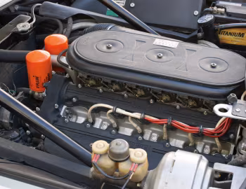 Под капотом Ferrari 365 GTB/4 "Daytona" [France] '1969–71